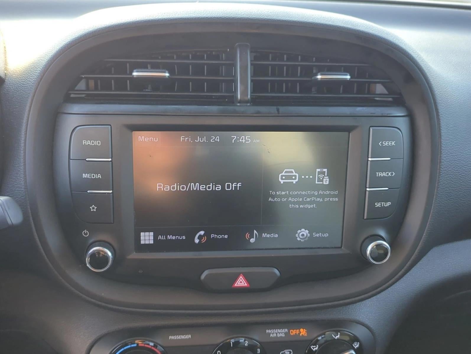 2022 Kia Soul LX IVT