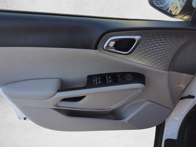2025 Kia Soul LX FWD