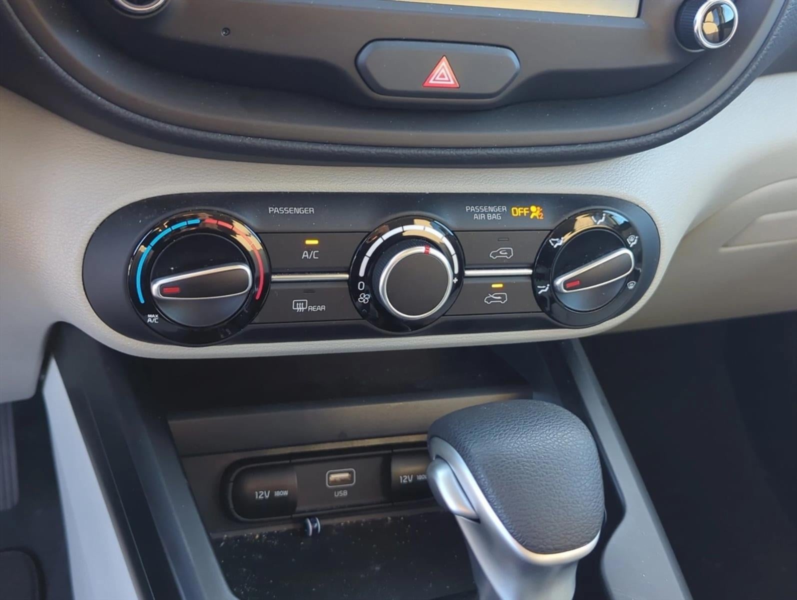 2025 Kia Soul LX FWD