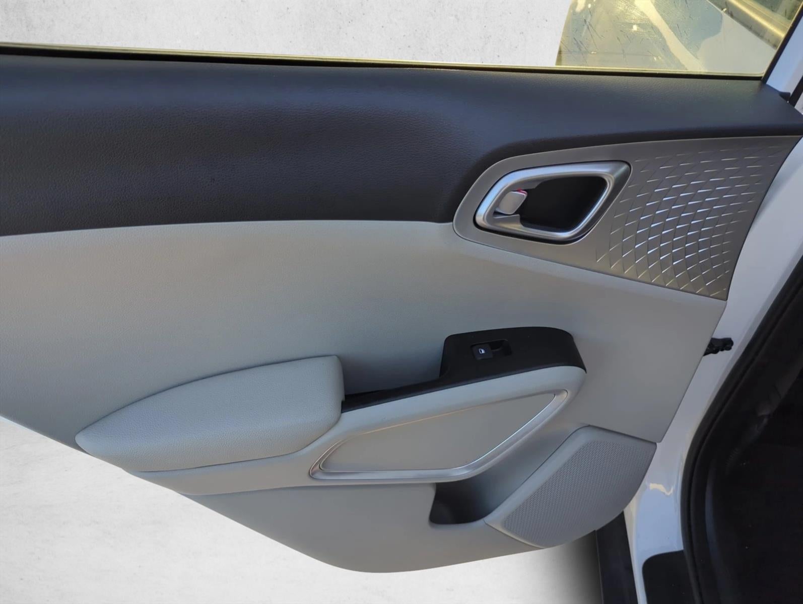 2025 Kia Soul LX FWD