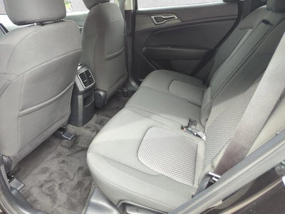 2025 Kia Sportage LX FWD