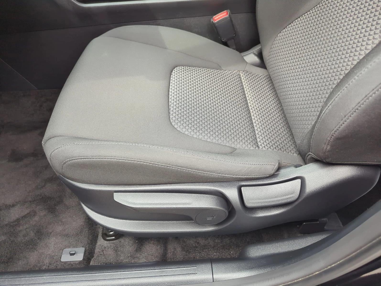 2025 Kia Sportage LX FWD