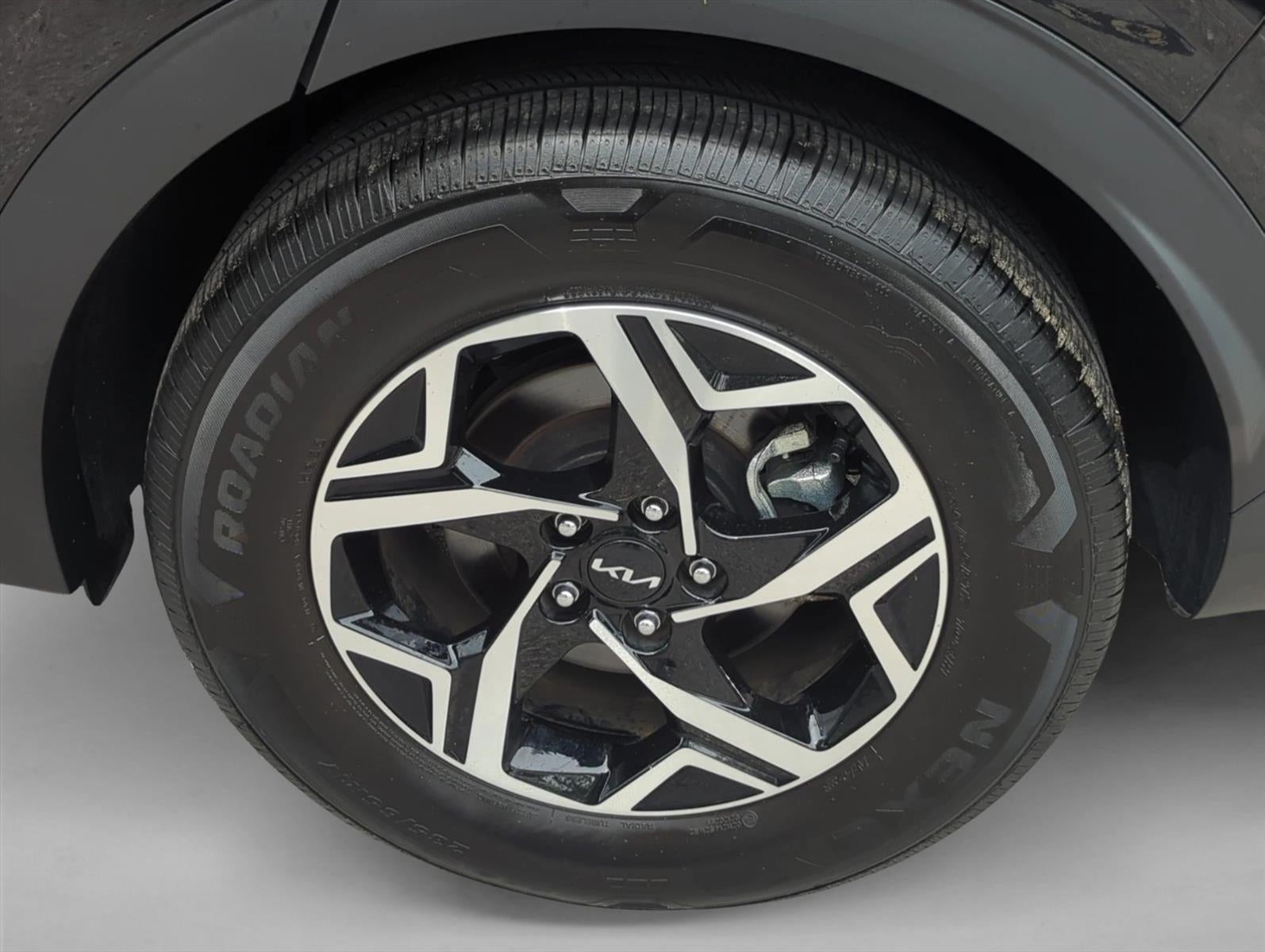 2025 Kia Sportage LX FWD