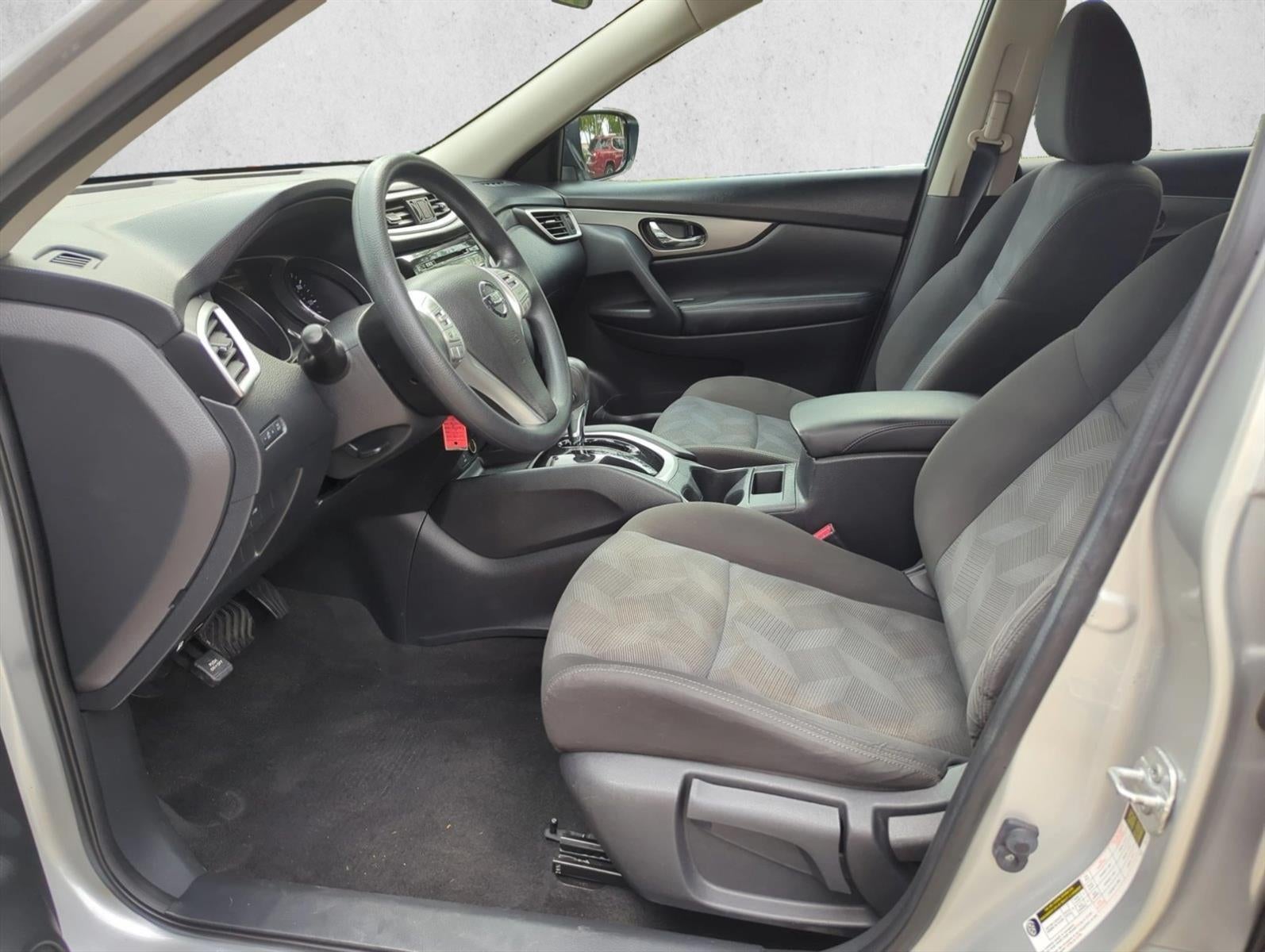 2016 Nissan Rogue FWD 4dr S