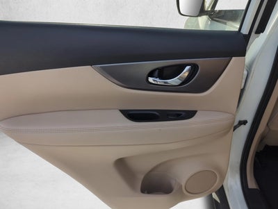 2016 Nissan Rogue FWD 4dr SV