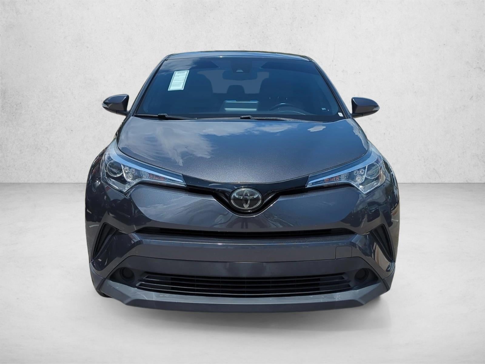 2019 Toyota C-HR XLE FWD (Natl)