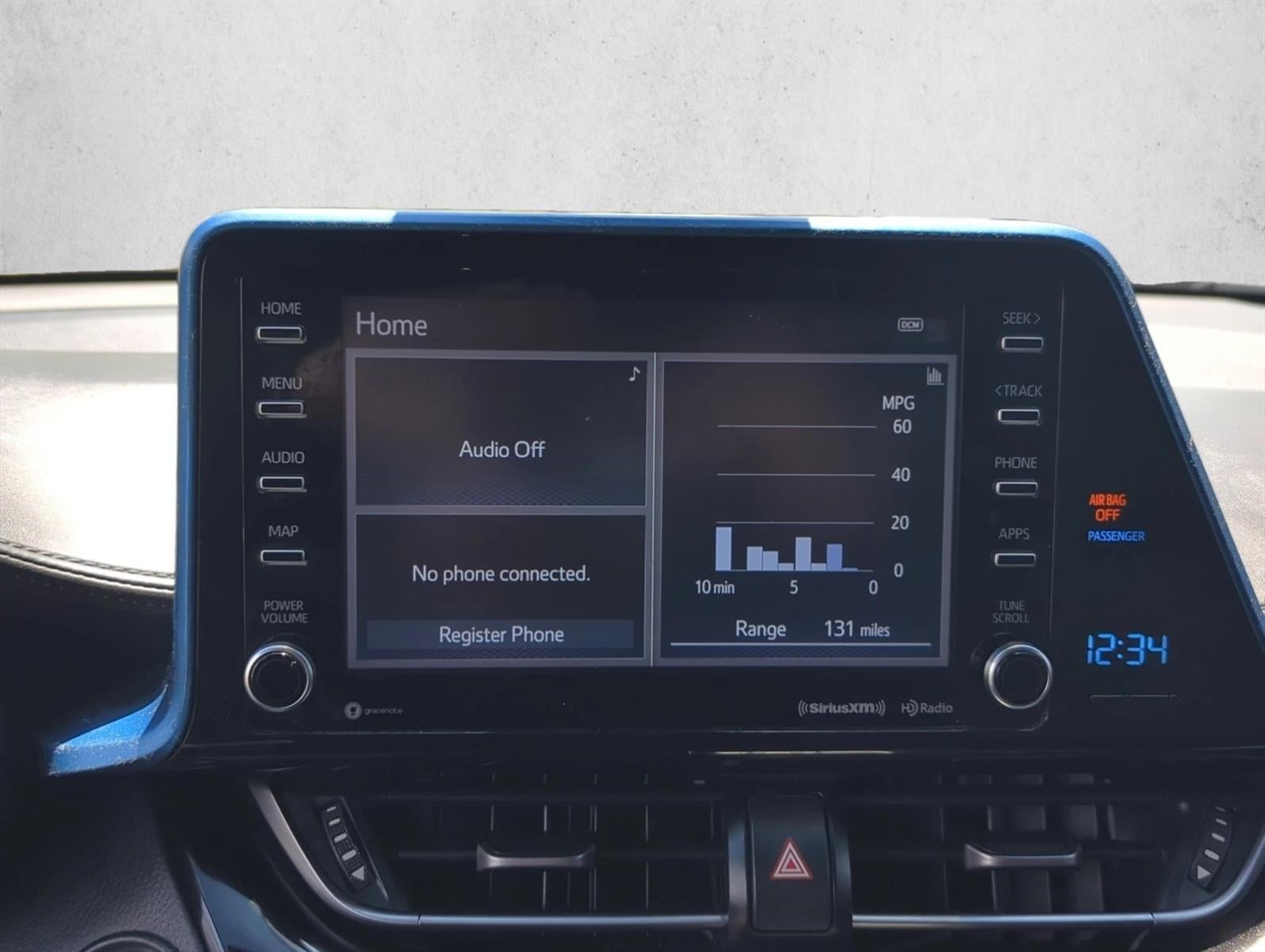 2019 Toyota C-HR XLE FWD (Natl)