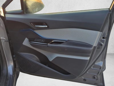 2019 Toyota C-HR XLE FWD (Natl)