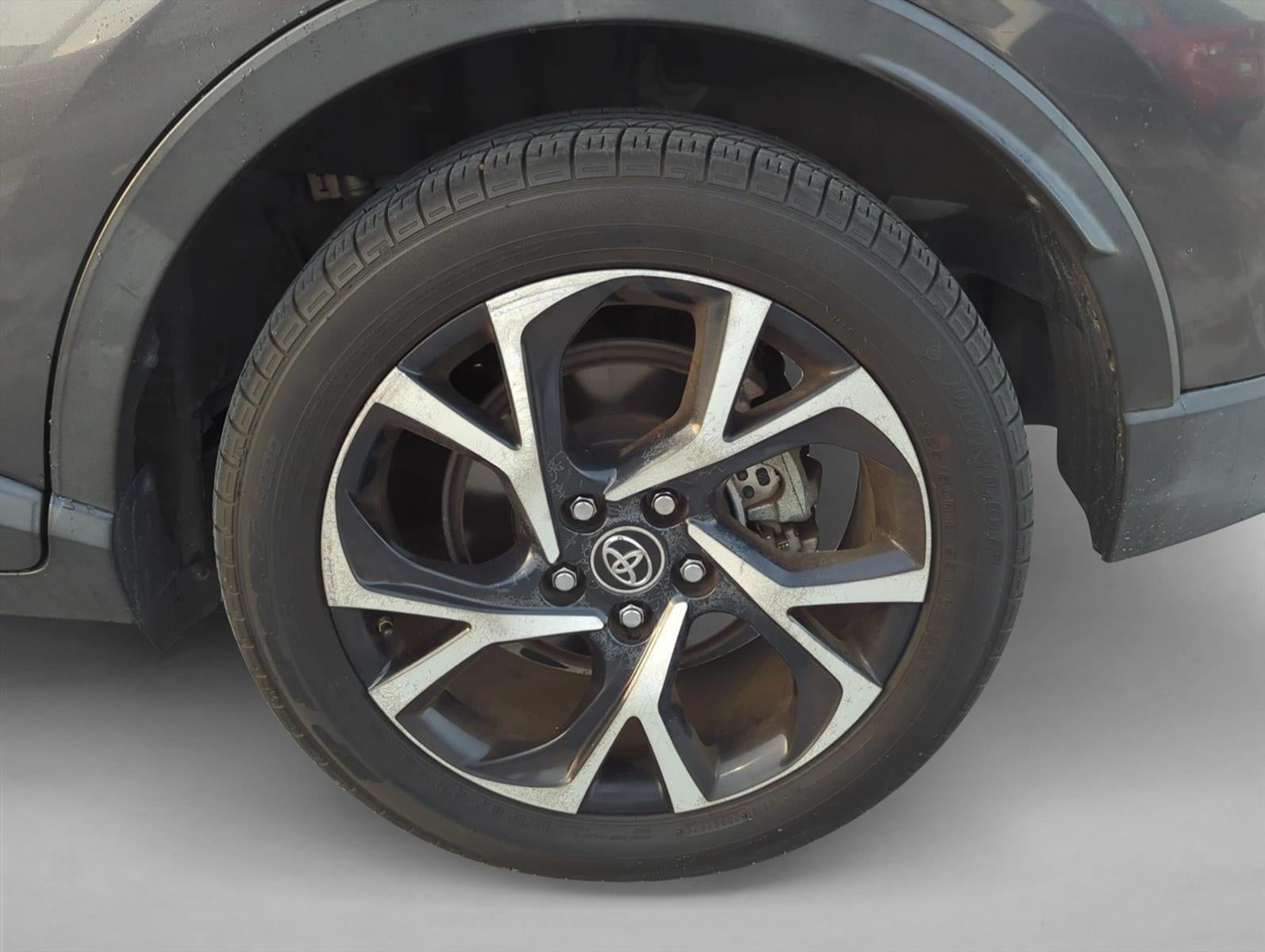 2019 Toyota C-HR XLE FWD (Natl)
