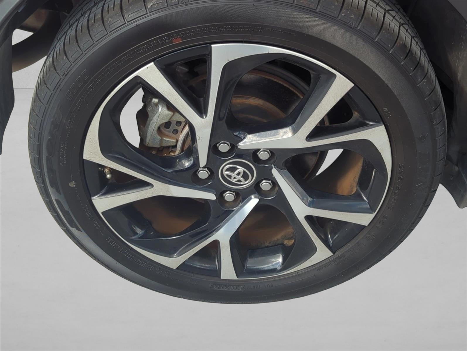 2019 Toyota C-HR Limited FWD (Natl)