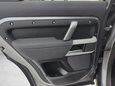 2023 Land Rover Defender 110 X-Dynamic SE AWD