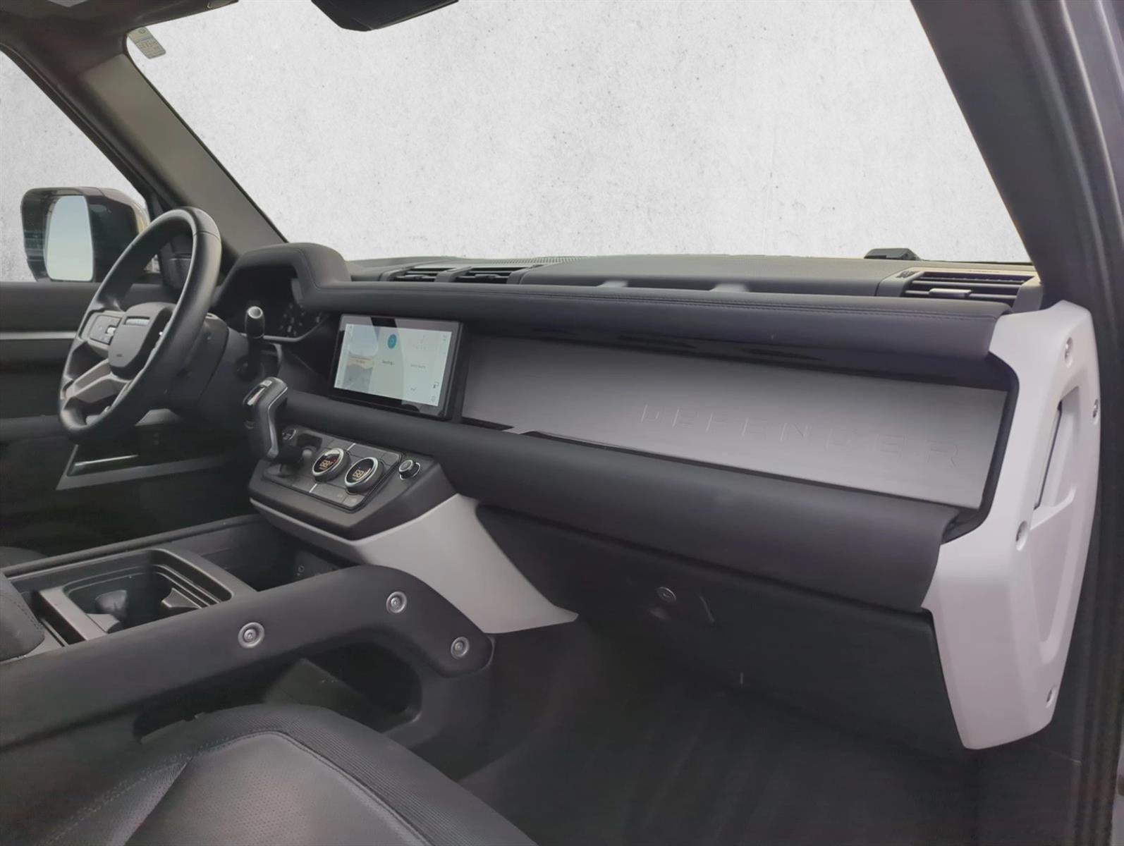 2023 Land Rover Defender 110 X-Dynamic SE AWD