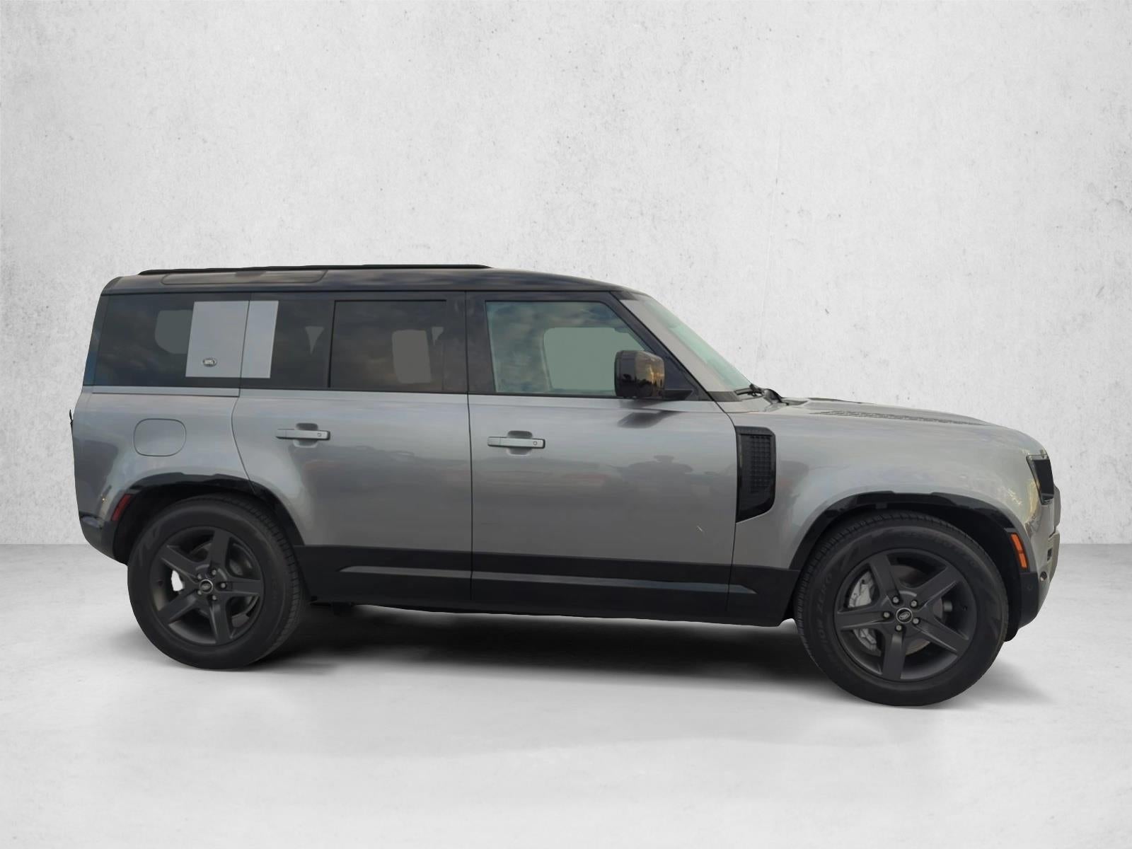2023 Land Rover Defender 110 X-Dynamic SE AWD