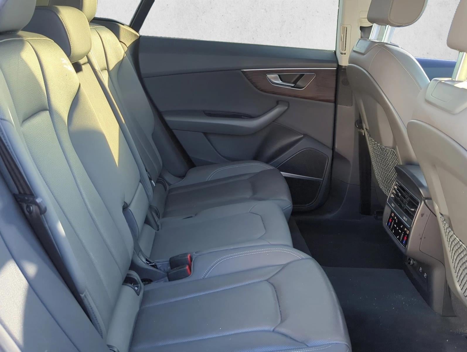 2021 Audi Q8 Premium Plus 55 TFSI quattro