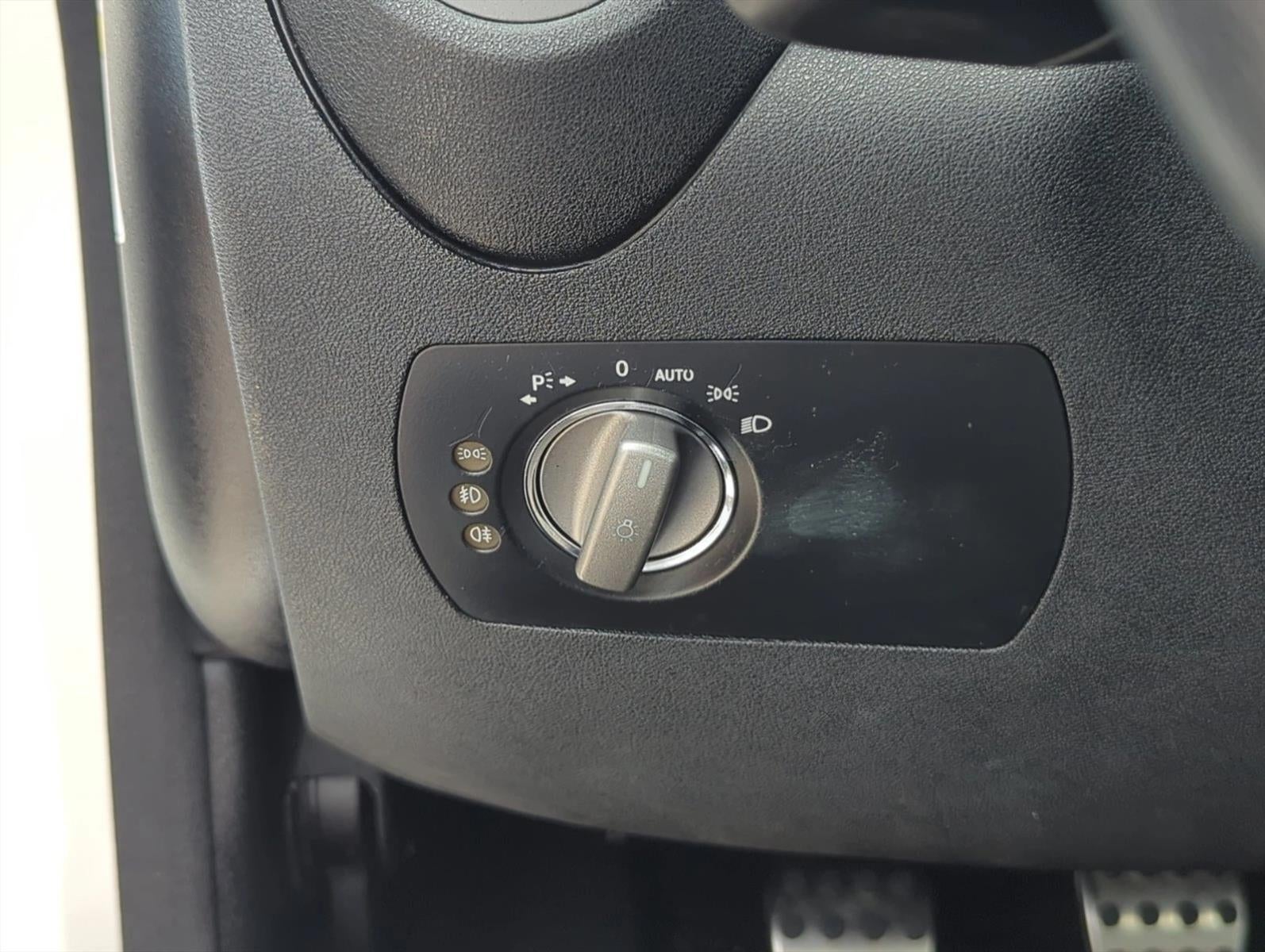 2005 Mercedes-Benz SLK Base