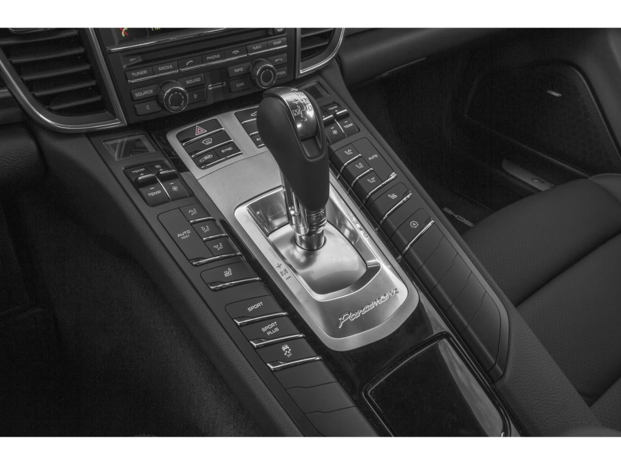 2015 Porsche Panamera 4dr HB