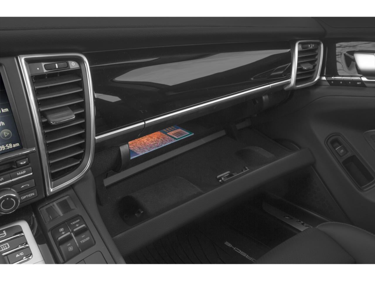2015 Porsche Panamera 4dr HB