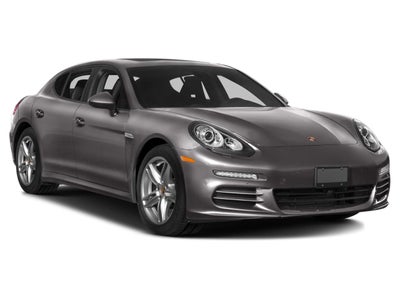 2015 Porsche Panamera 4dr HB