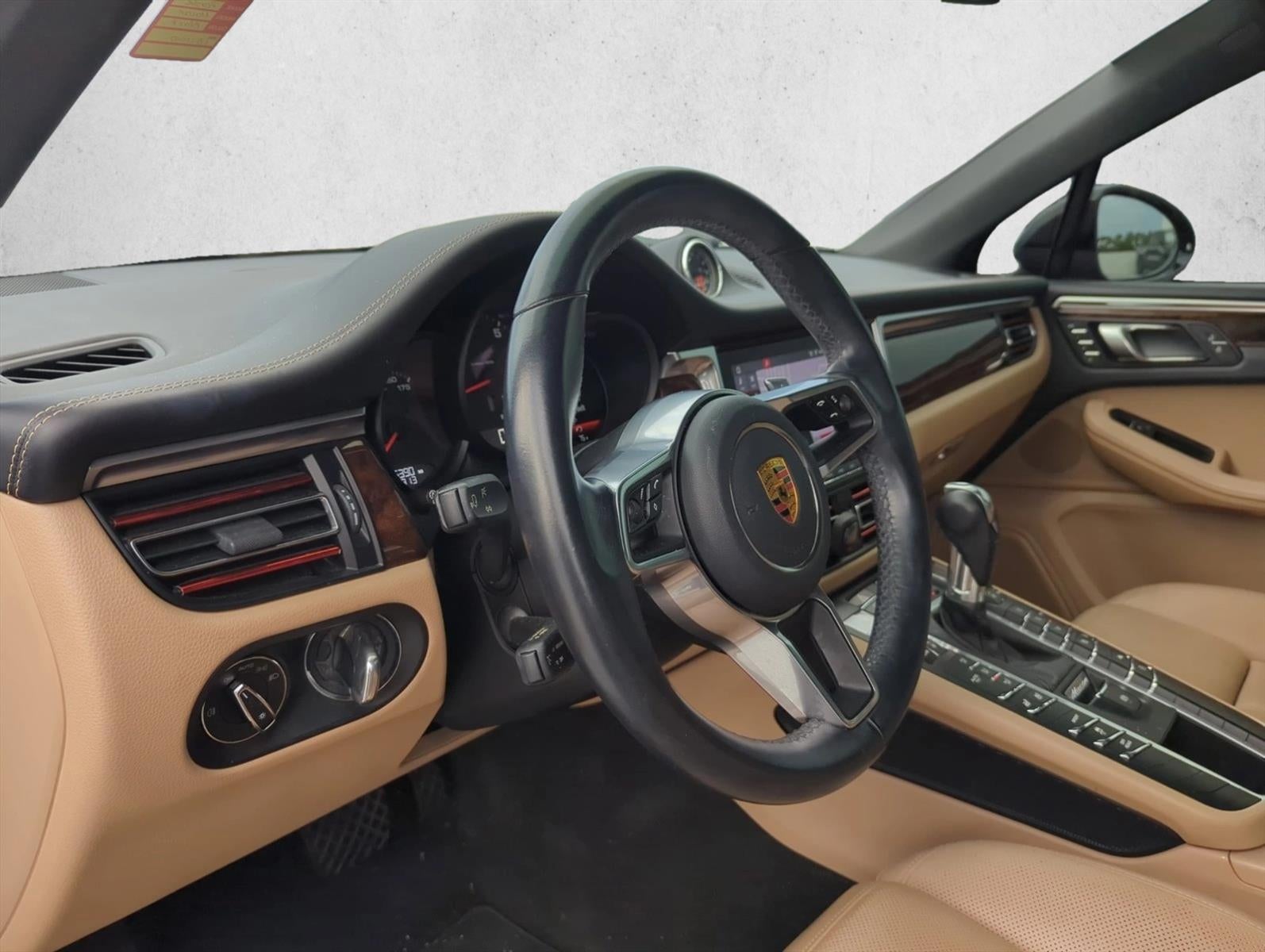 2020 Porsche Macan AWD