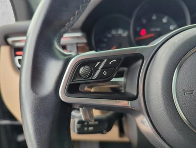 2020 Porsche Macan AWD