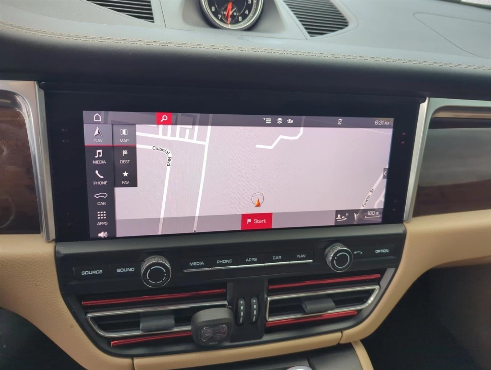 2020 Porsche Macan AWD