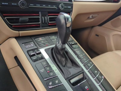2020 Porsche Macan AWD