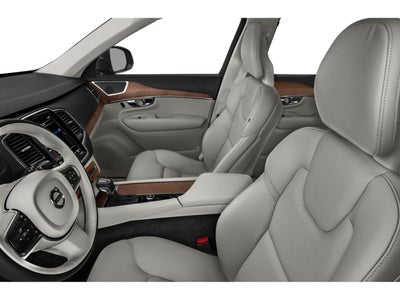2022 Volvo XC90 T5 FWD Momentum 7P