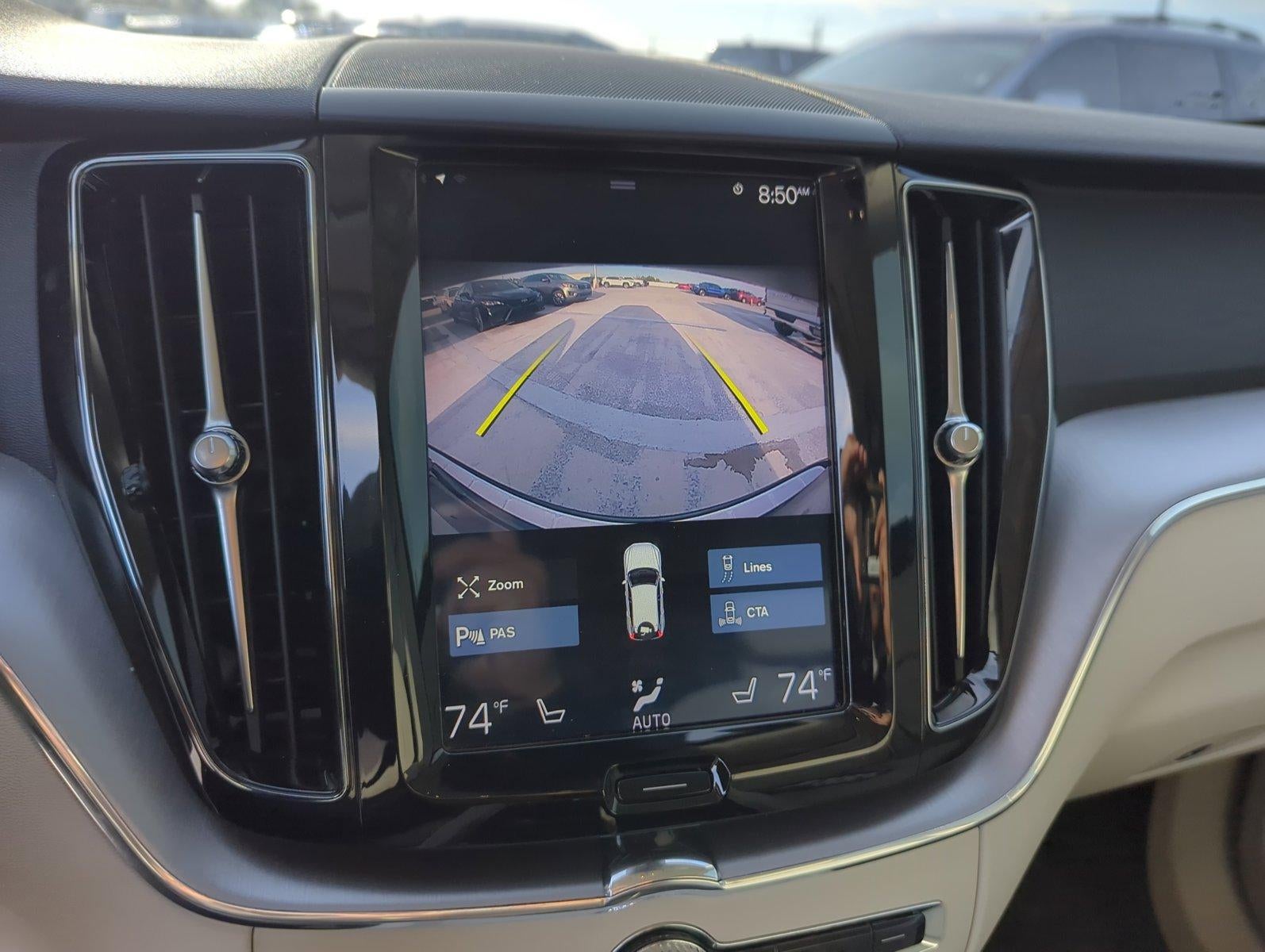 2020 Volvo XC60 T5 FWD Momentum