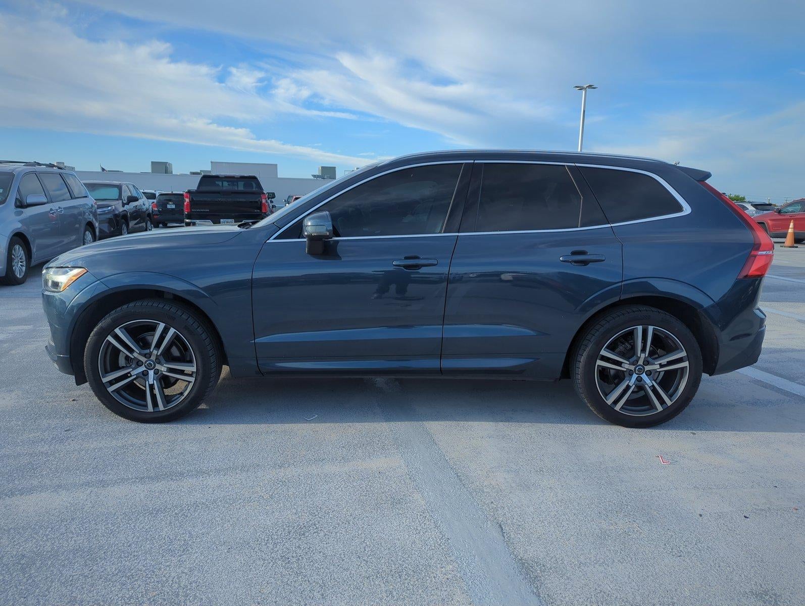 2020 Volvo XC60 T5 FWD Momentum