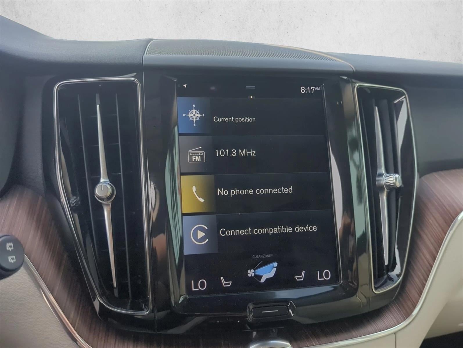 2021 Volvo XC60 T5 FWD Momentum