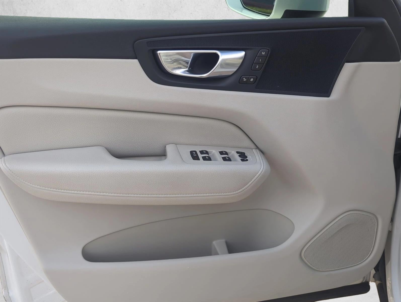 2021 Volvo XC60 T5 FWD Momentum