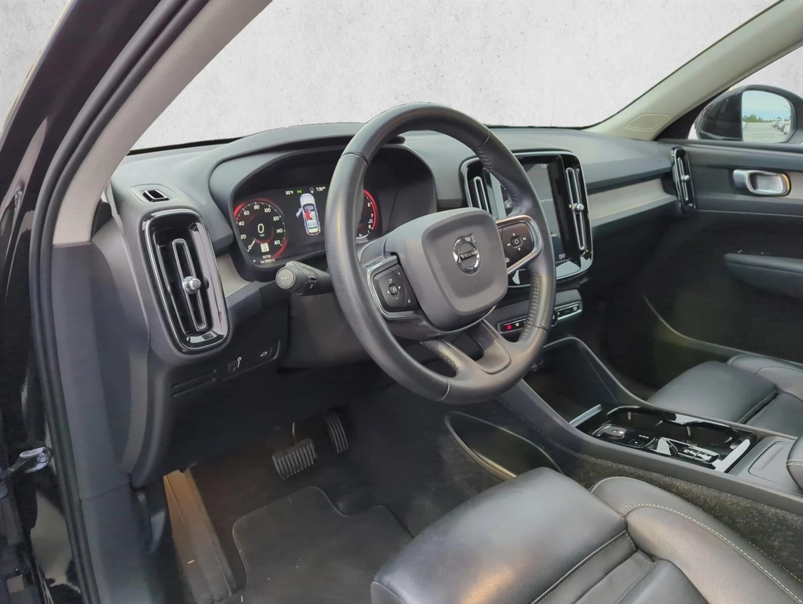 2020 Volvo XC40 T5 AWD Inscription