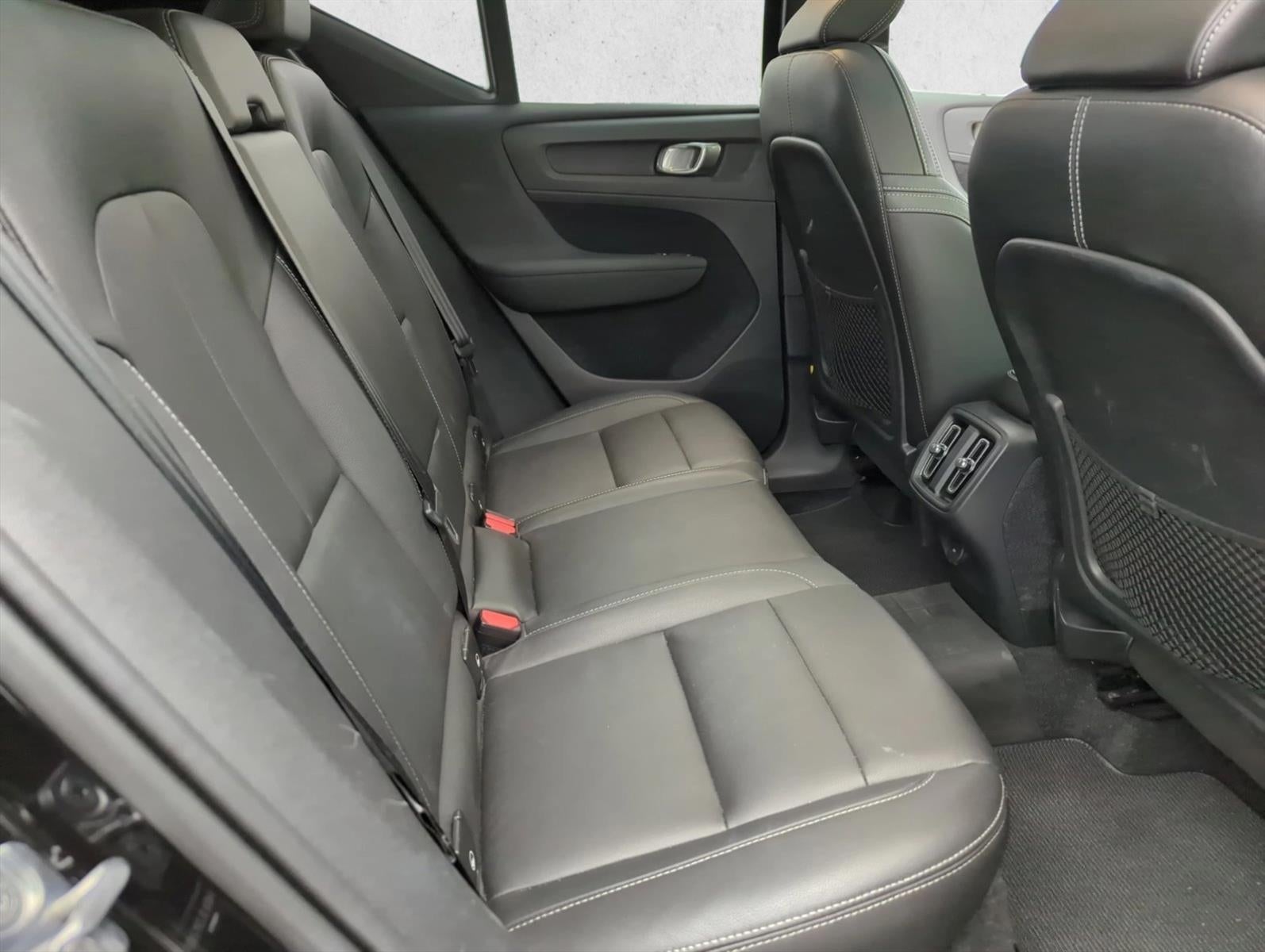 2020 Volvo XC40 T5 AWD Inscription