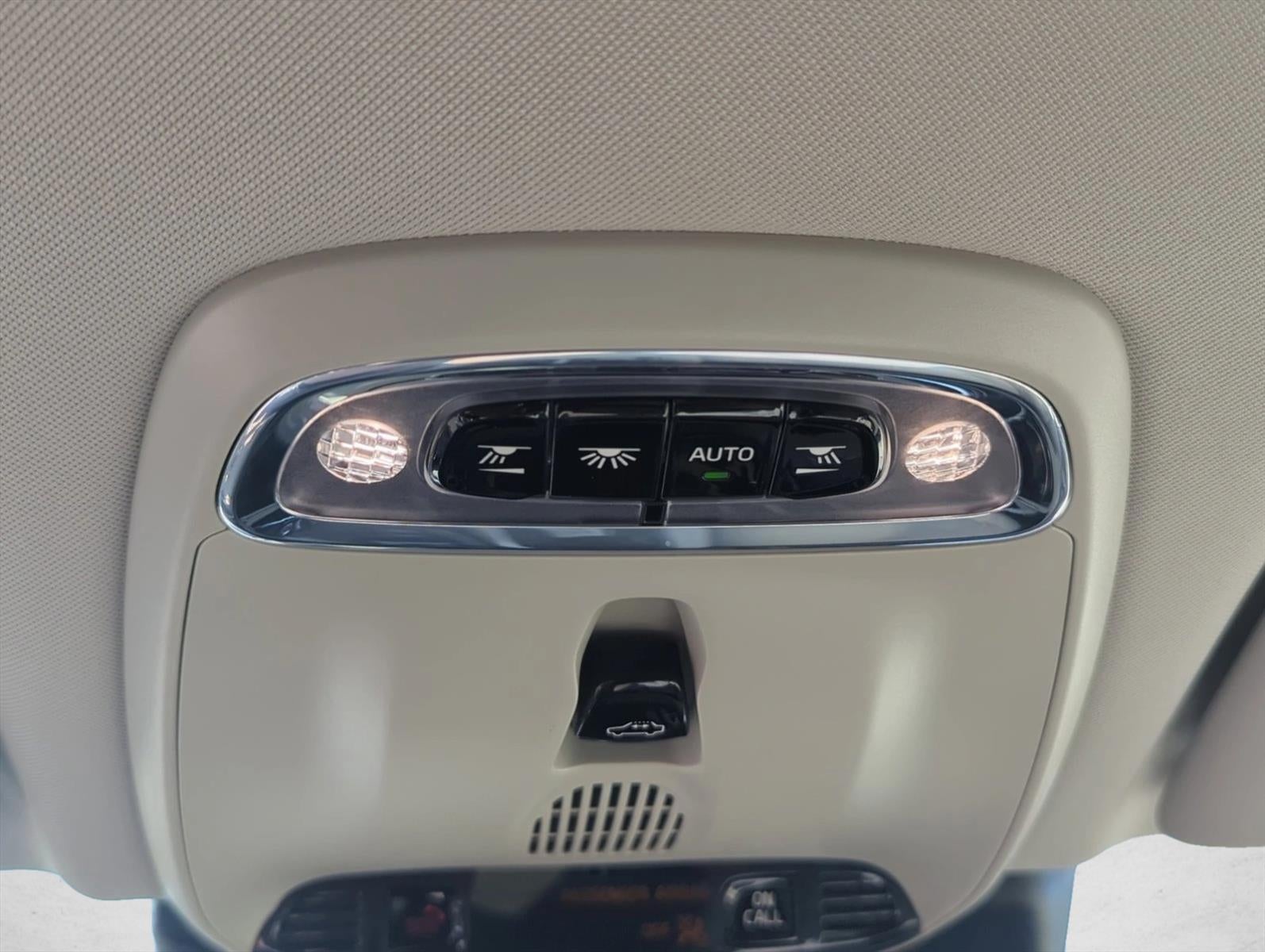 2020 Volvo XC60 T6 AWD Momentum