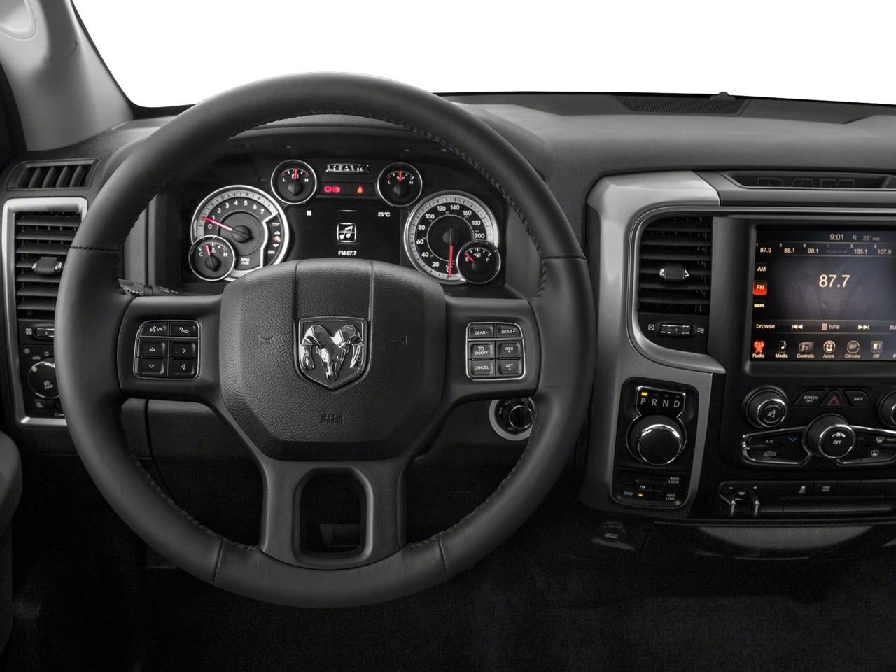 2017 RAM 1500 Lone Star 4x4 Crew Cab 6'4" Box