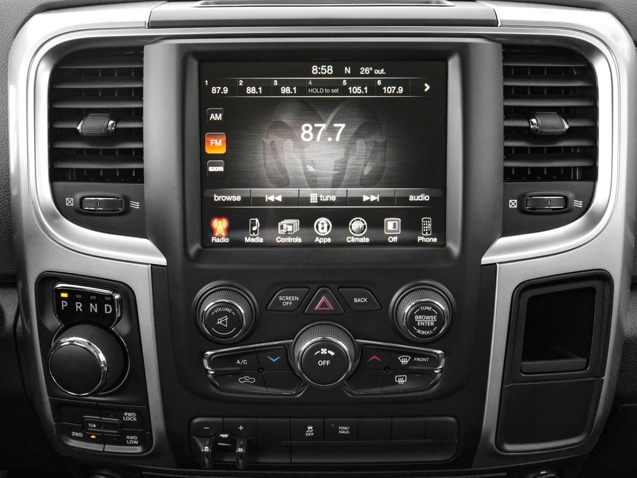 2017 RAM 1500 Lone Star 4x4 Crew Cab 6'4" Box