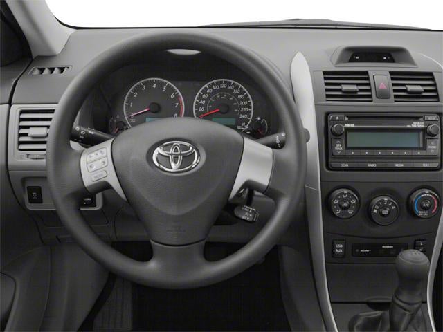 2013 Toyota Corolla 4dr Sdn Auto L (Natl)