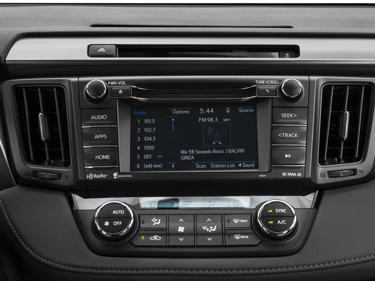 2018 Toyota RAV4 XLE FWD (GS)