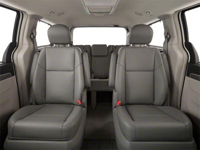 2010 Volkswagen Routan 4dr Wgn SE