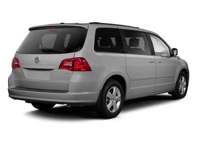 2010 Volkswagen Routan 4dr Wgn SE
