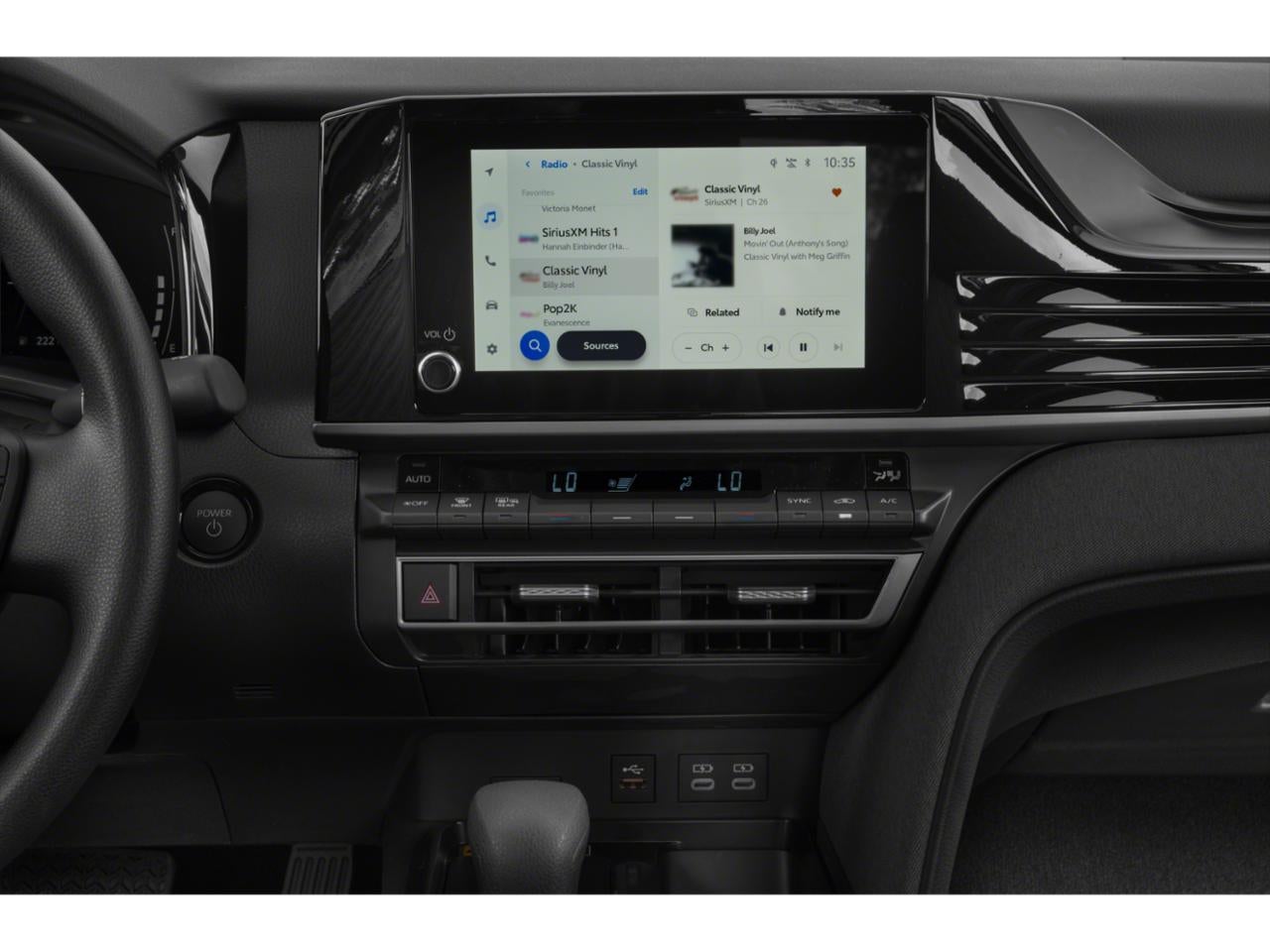 2025 Toyota Camry LE (SE)