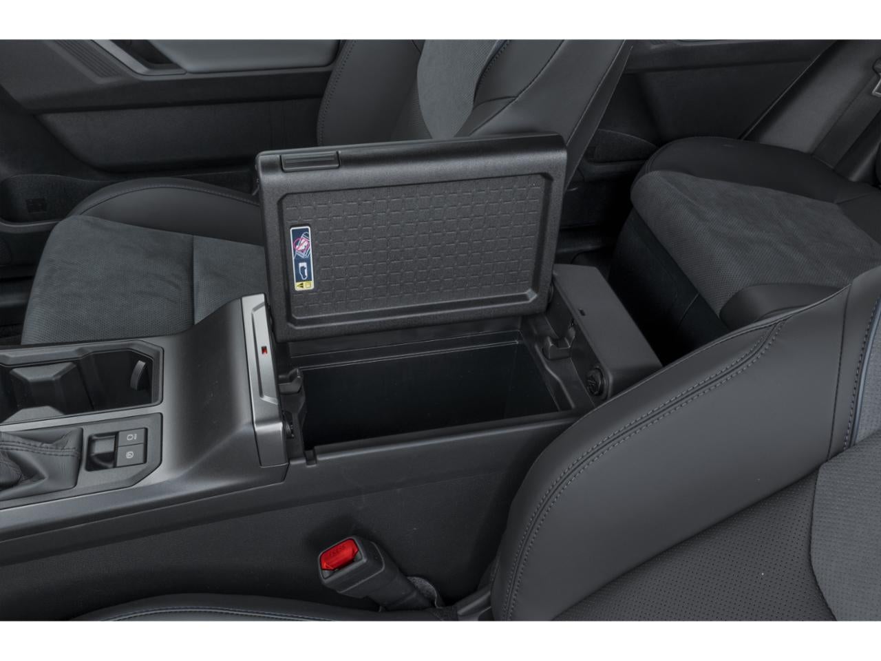 2026 Toyota RAV4 SE AWD (Natl)