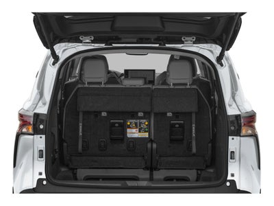 2025 Toyota Sienna XLE FWD 8-Passenger (Natl)