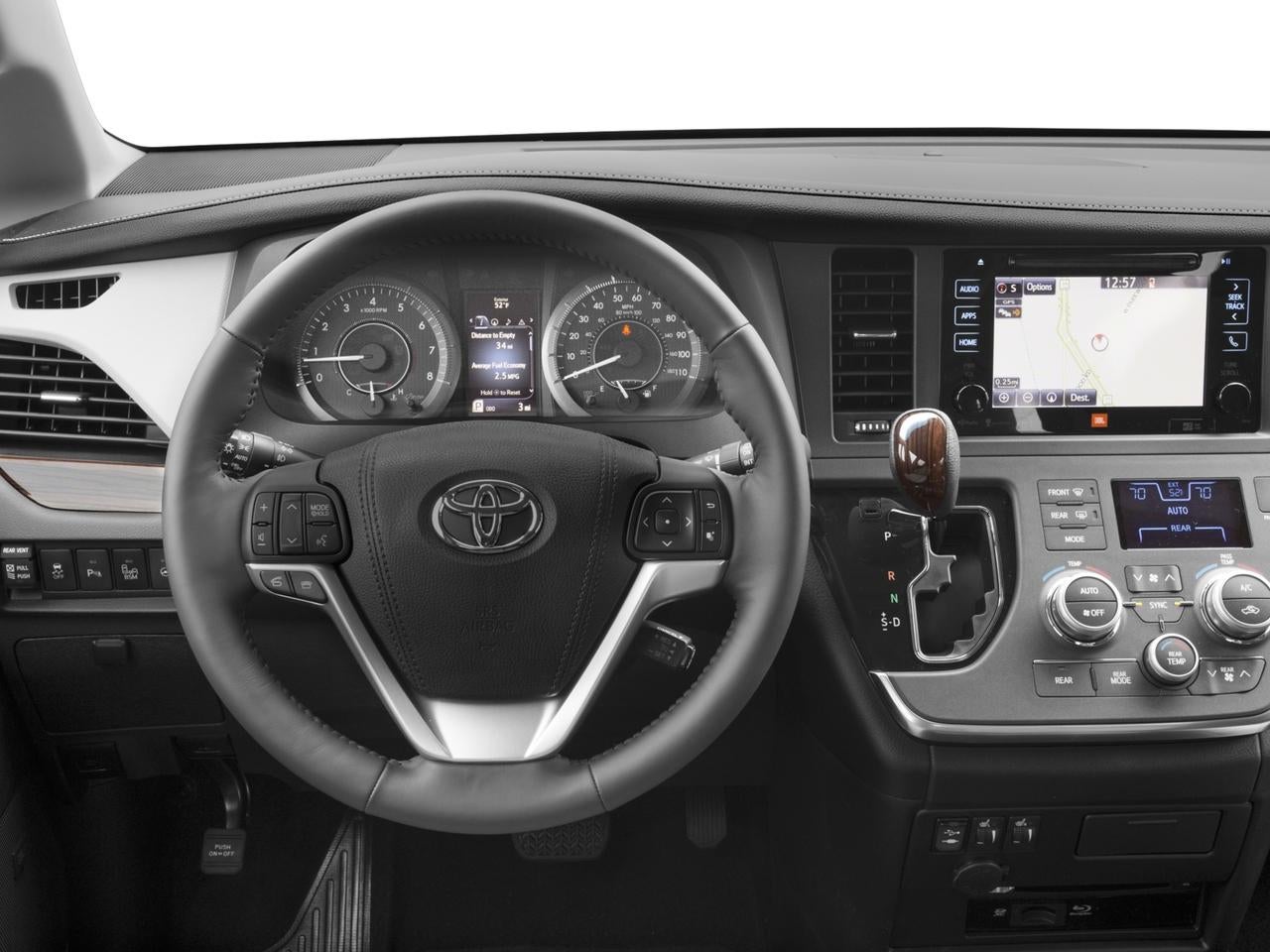 2017 Toyota Sienna XLE Auto Access Seat FWD 7-Passenger (GS)