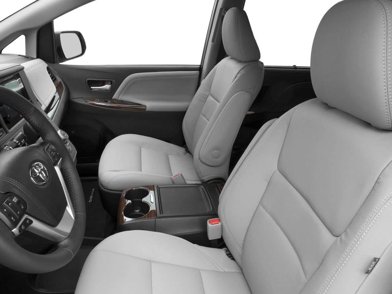 2017 Toyota Sienna XLE Auto Access Seat FWD 7-Passenger (GS)
