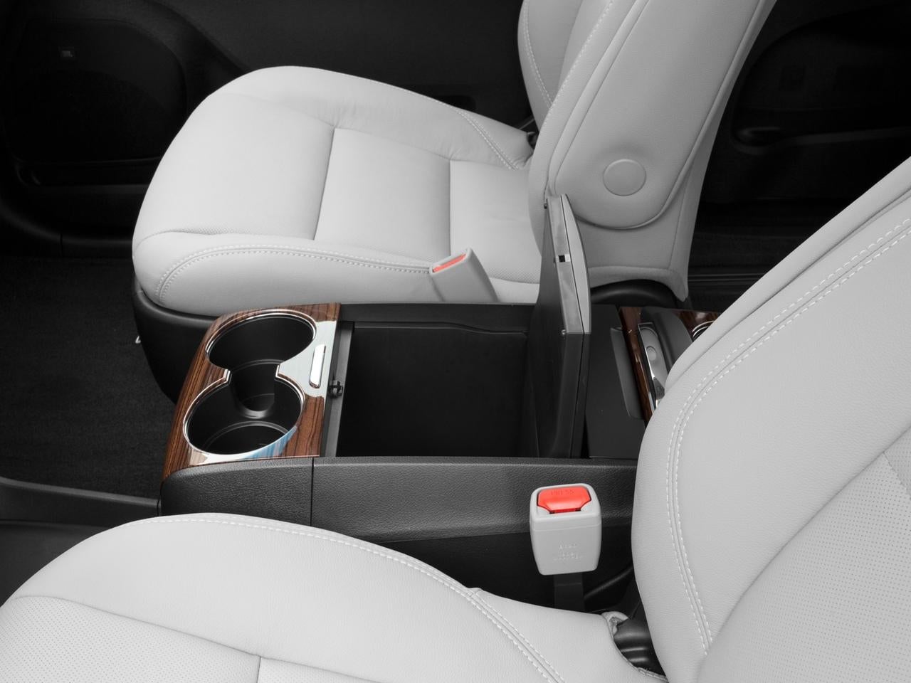 2017 Toyota Sienna XLE Auto Access Seat FWD 7-Passenger (GS)