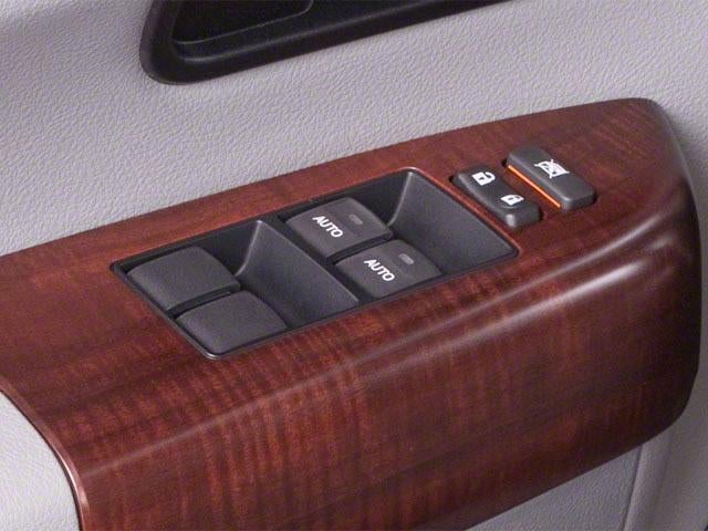 2012 Toyota Sequoia RWD 5.7L SR5 (Natl)