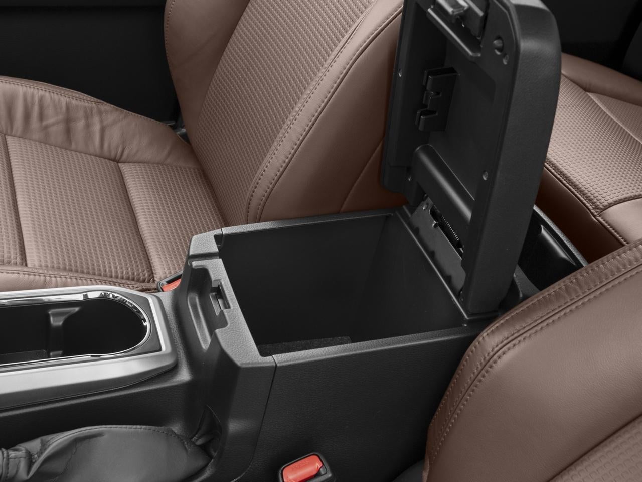 2017 Toyota Tacoma Limited Double Cab 5' Bed V6 4x2 AT (Natl)