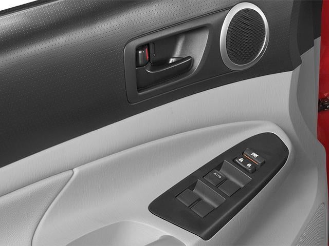 2014 Toyota Tacoma 4WD Double Cab Short Bed V6 Manual (Natl)