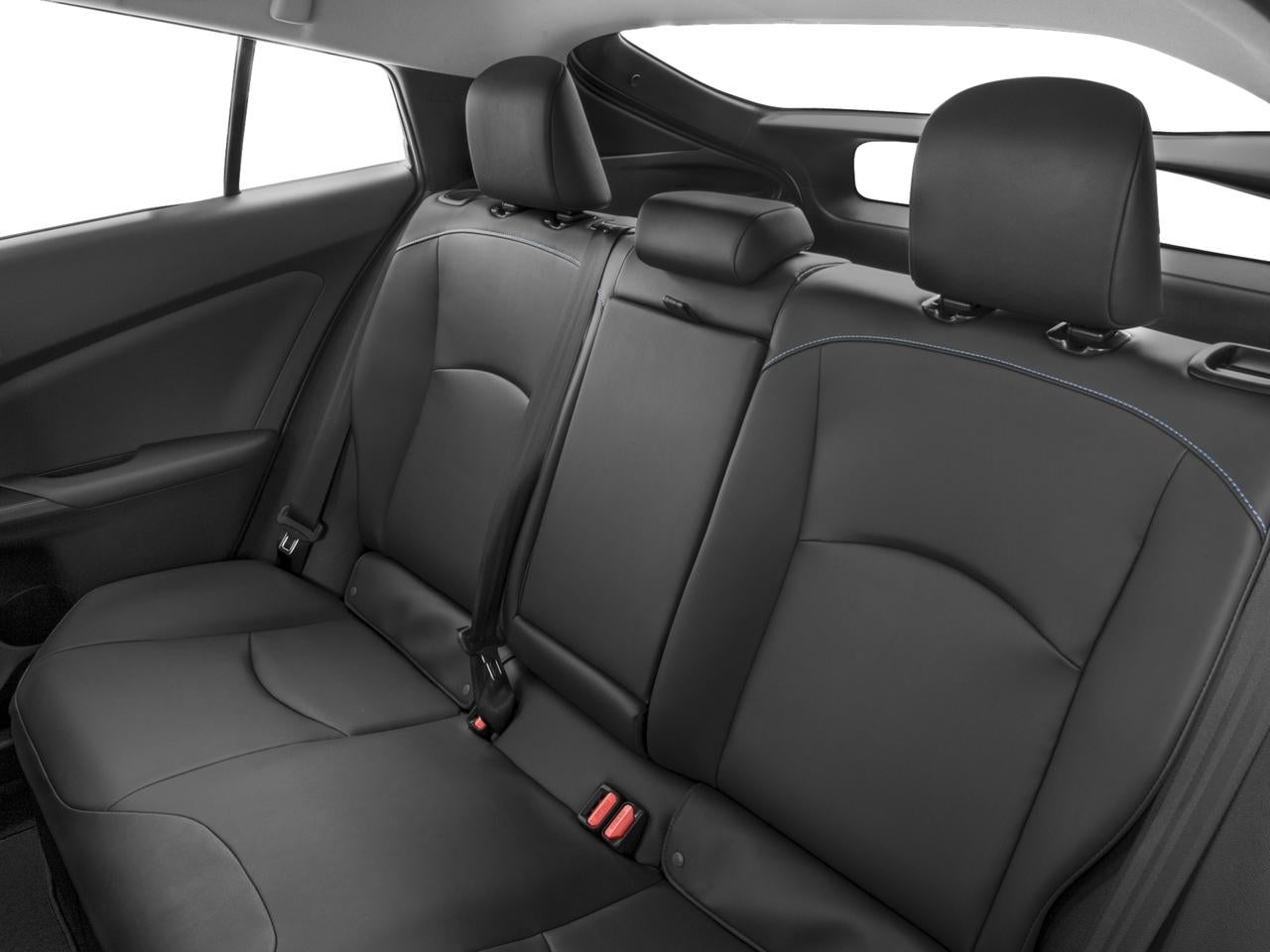 2016 Toyota Prius 5dr HB Three Touring (Natl)